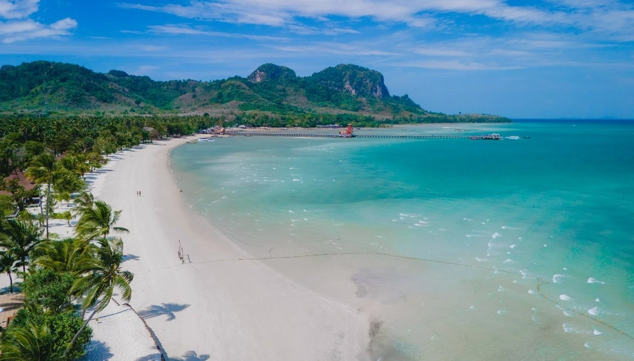 Sivalai Beach on Koh Muk: the pearl of Trang province