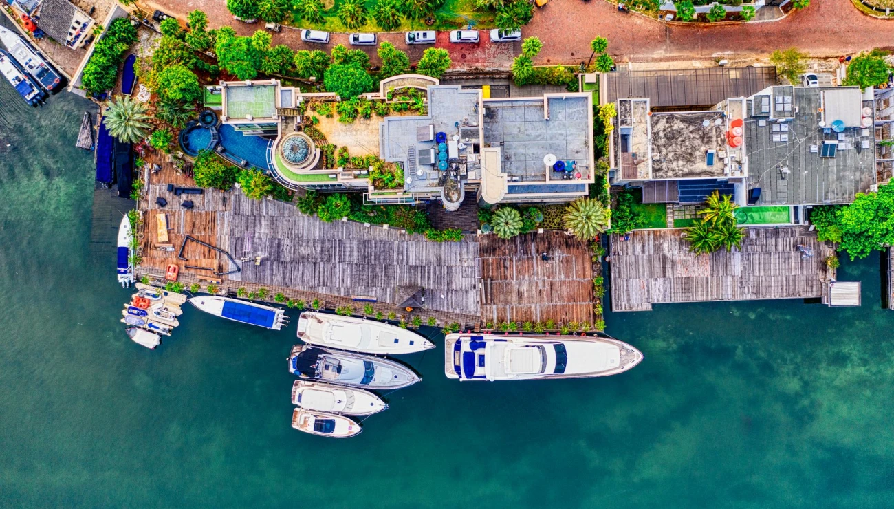 Phuket and Koh Samui: Emerging Real Estate Hotspots for International Investors