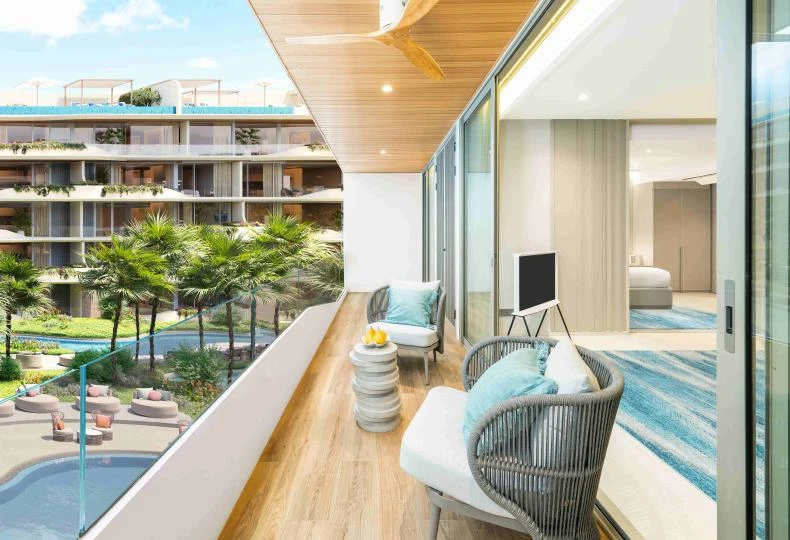 Laguna Beach Residences Bayside