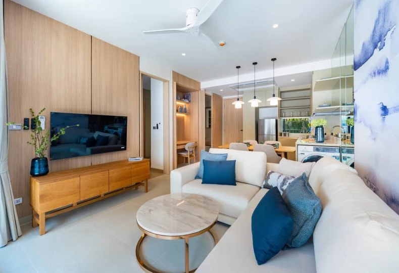 Laguna Lakelands Waterside Residences (Lakeview Residences)