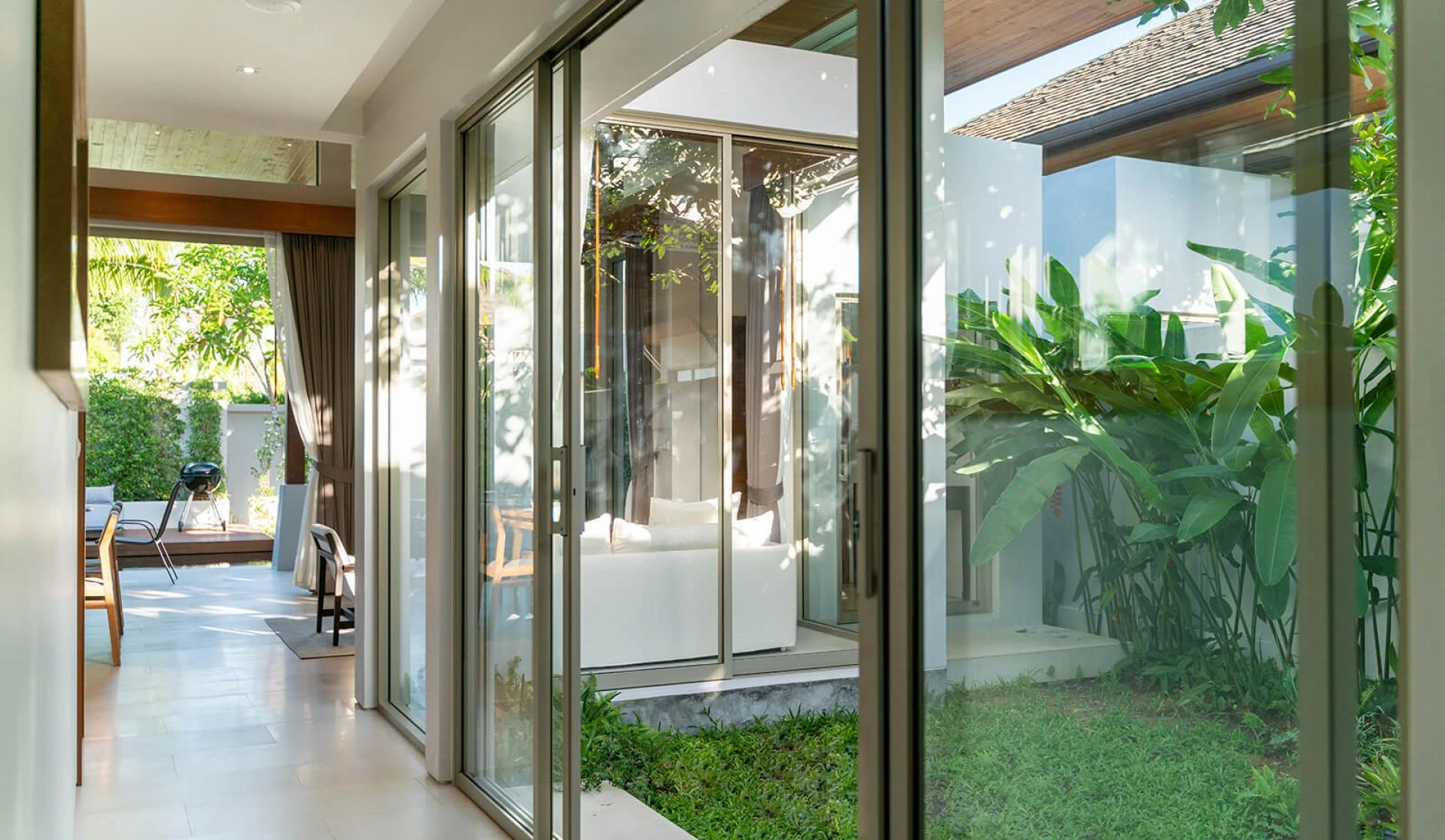 Botanica Skyport