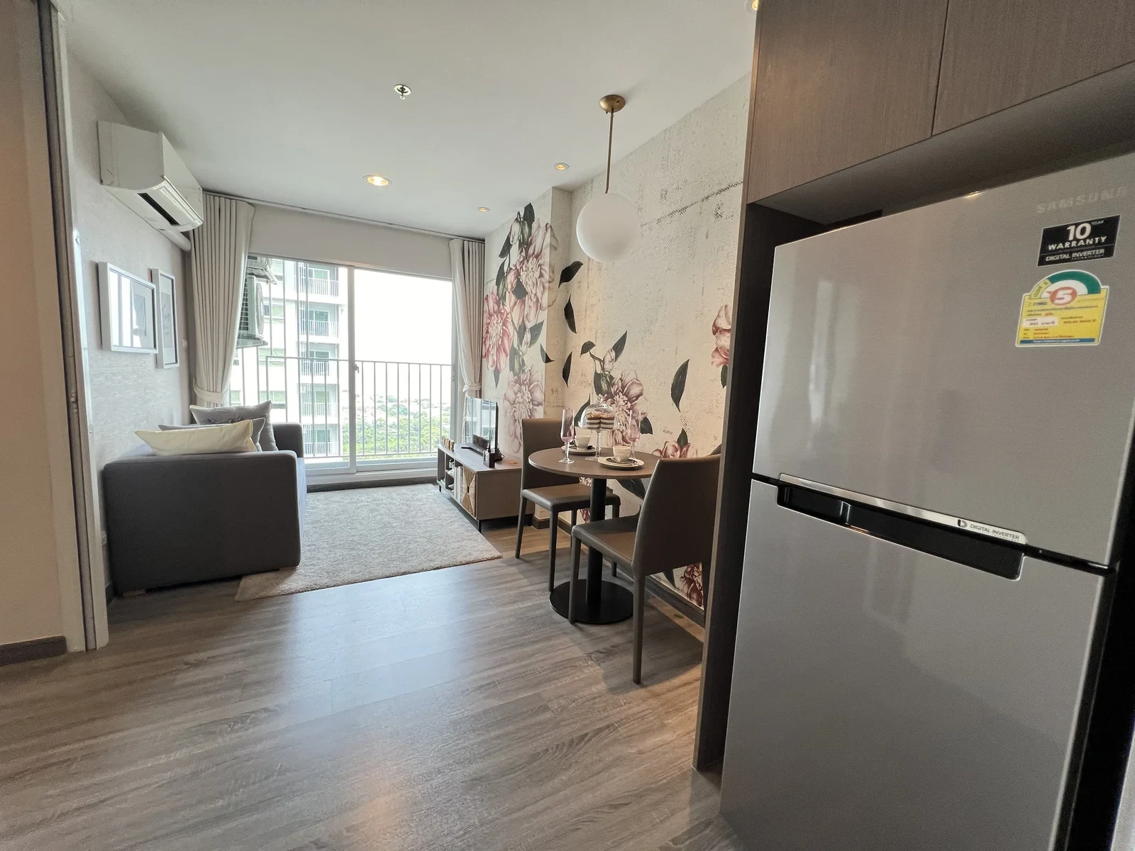 The Trust Condo @ BTS Erawan