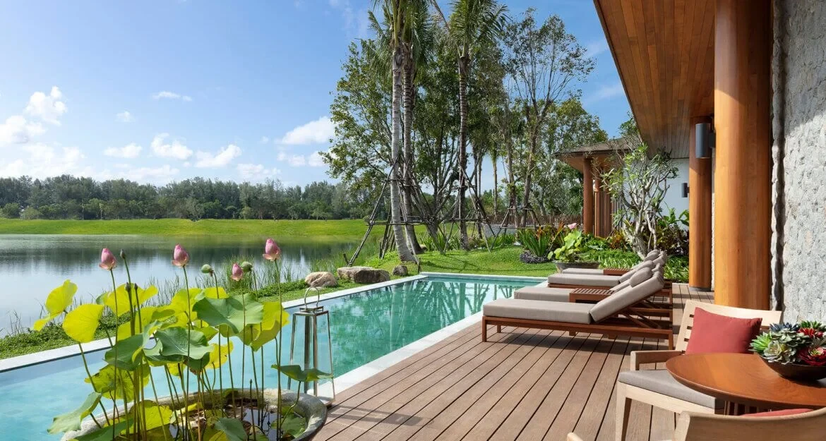 AQUELLA Lakeside Beach Country Club & Golf