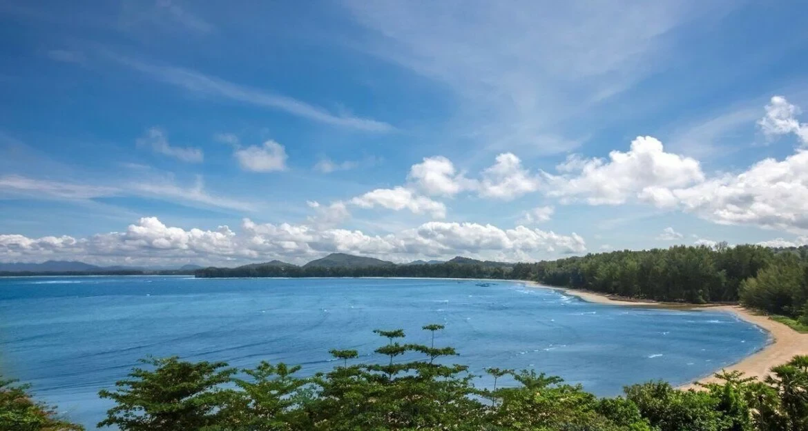 Beachfront Bliss Phuket Condominium