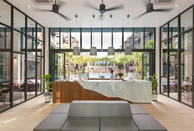 Saturdays Residence