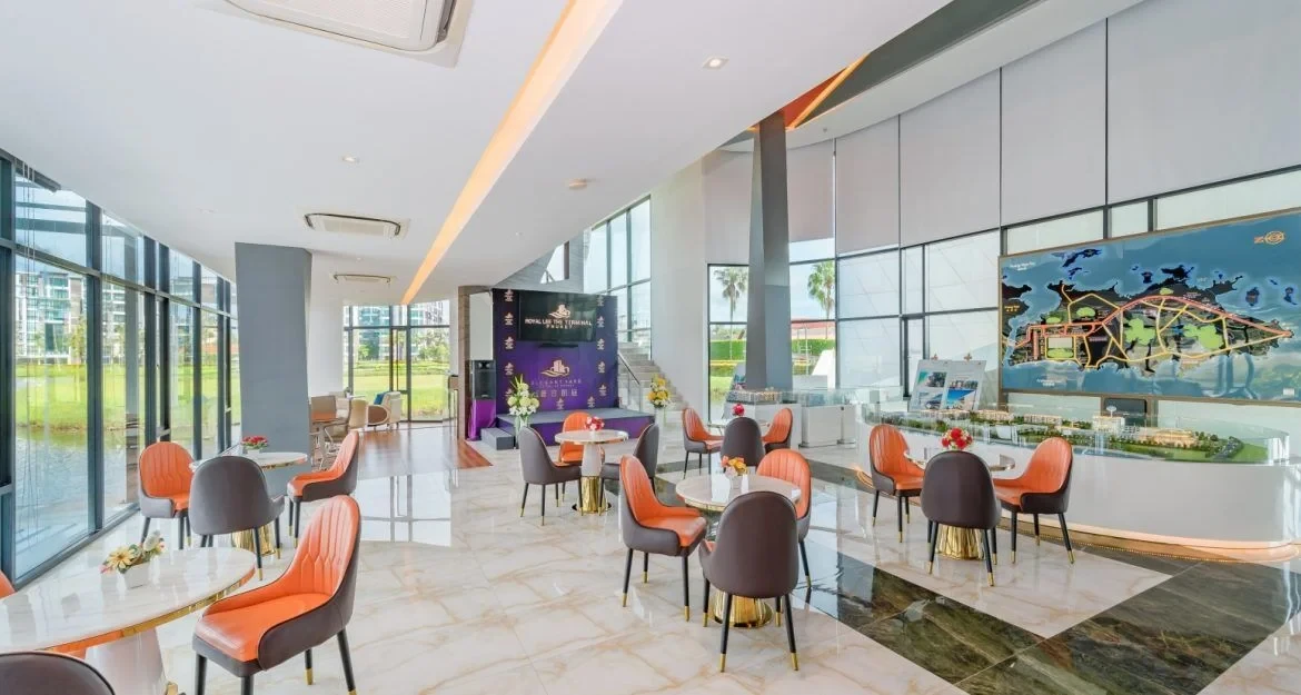 Royal Lee The Terminal Phuket