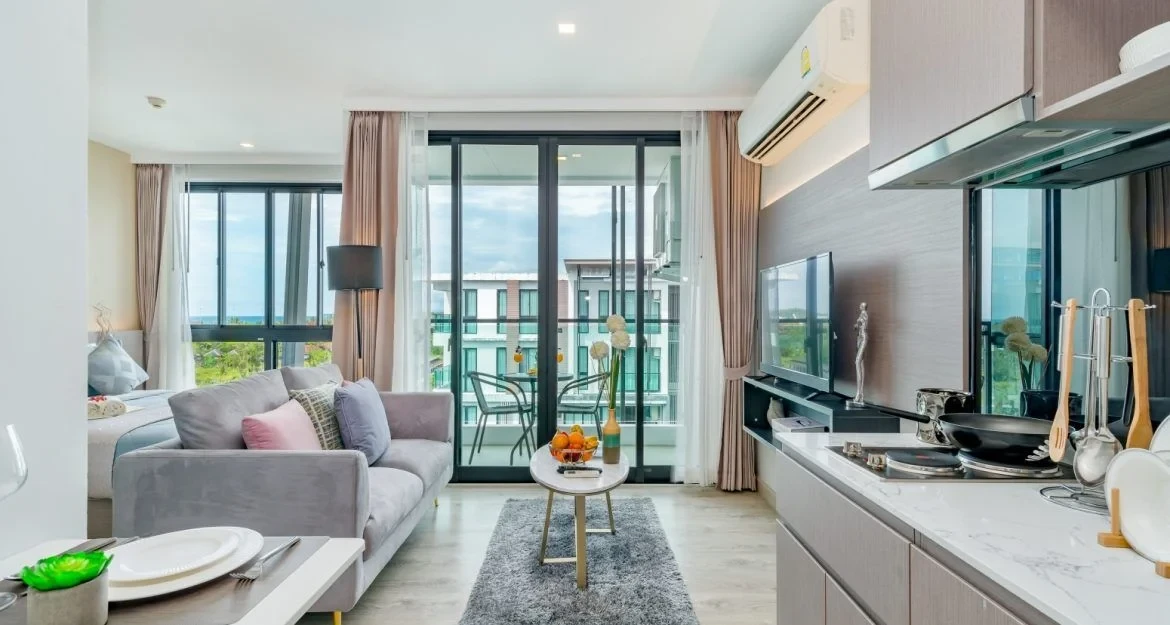 Royal Lee The Terminal Phuket