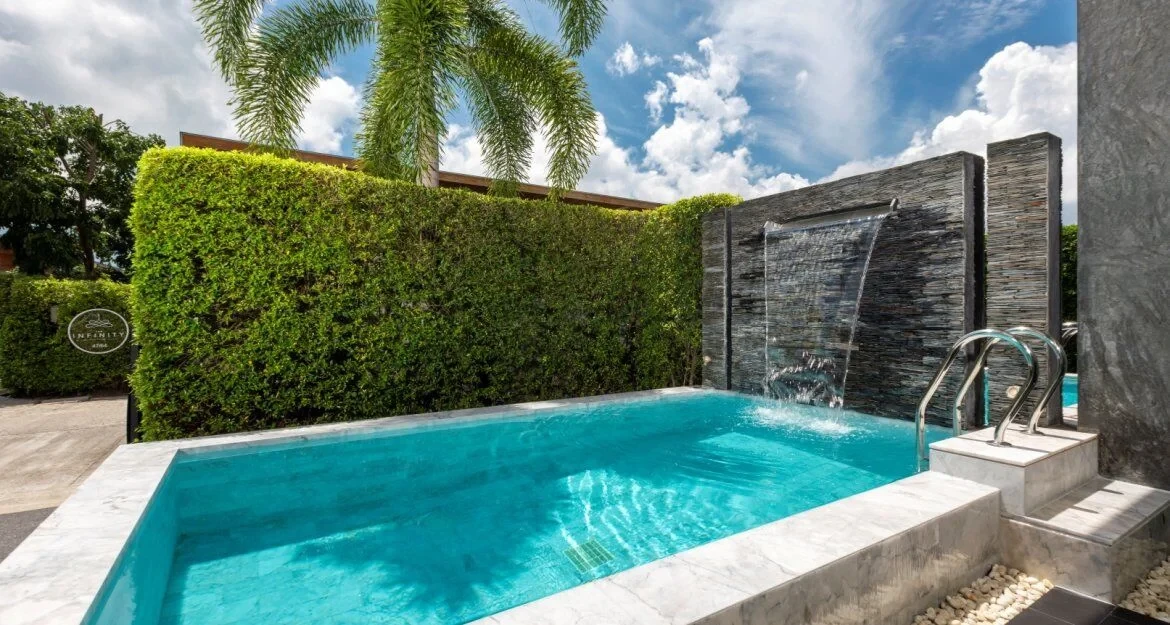The 8 Pool Villa