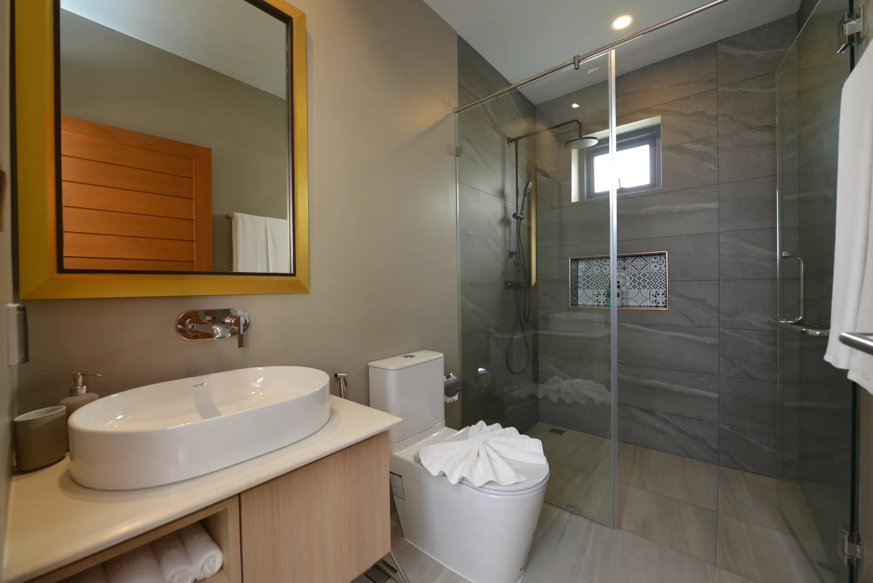 Le Villas & Residence Rawai