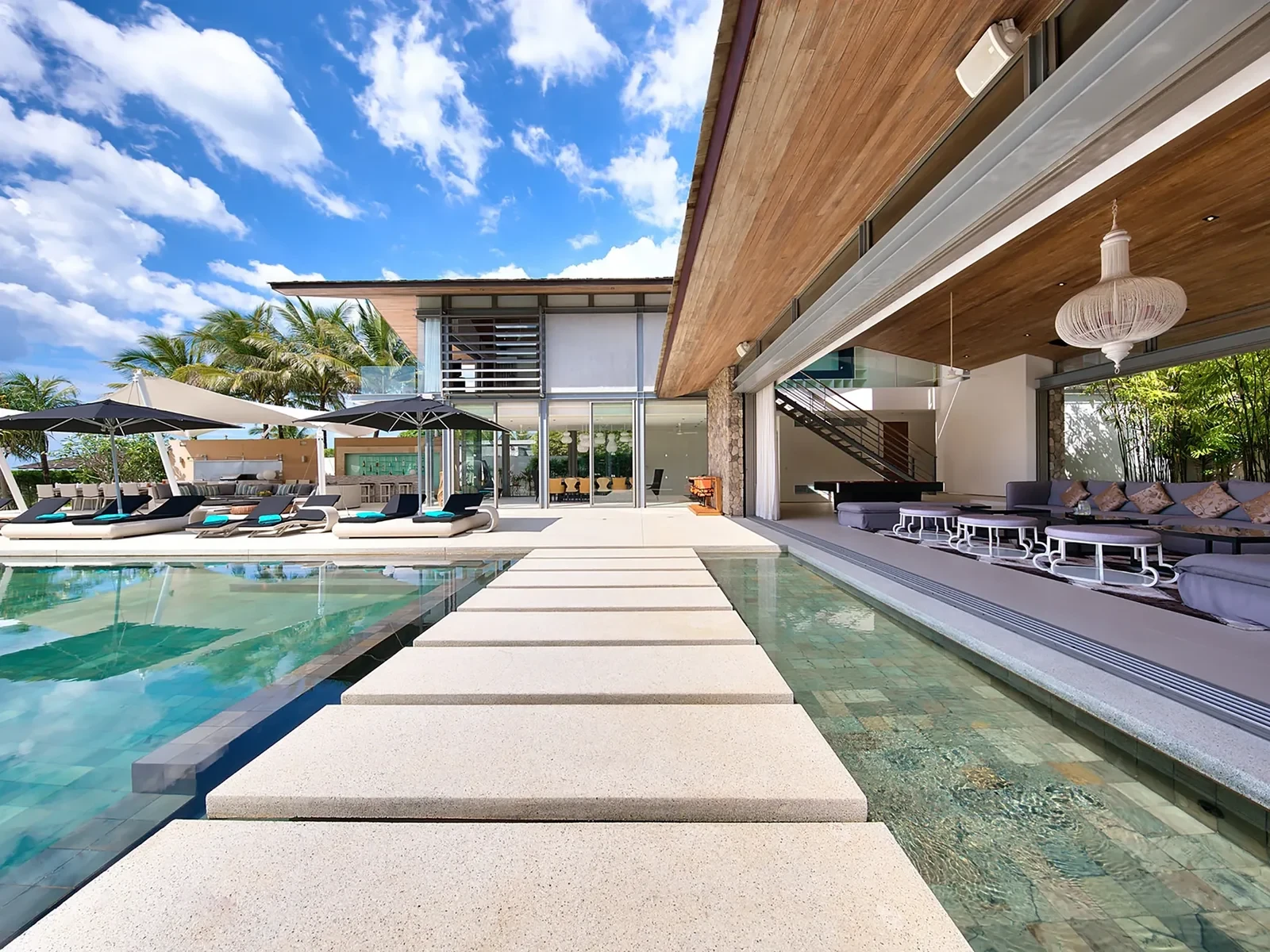 Sava Beach Villas