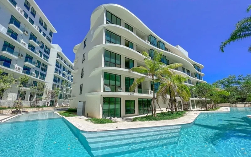 Wyndham La Vita Phuket.