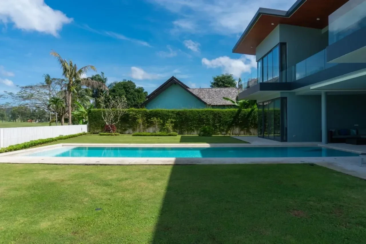 Laguna Homes