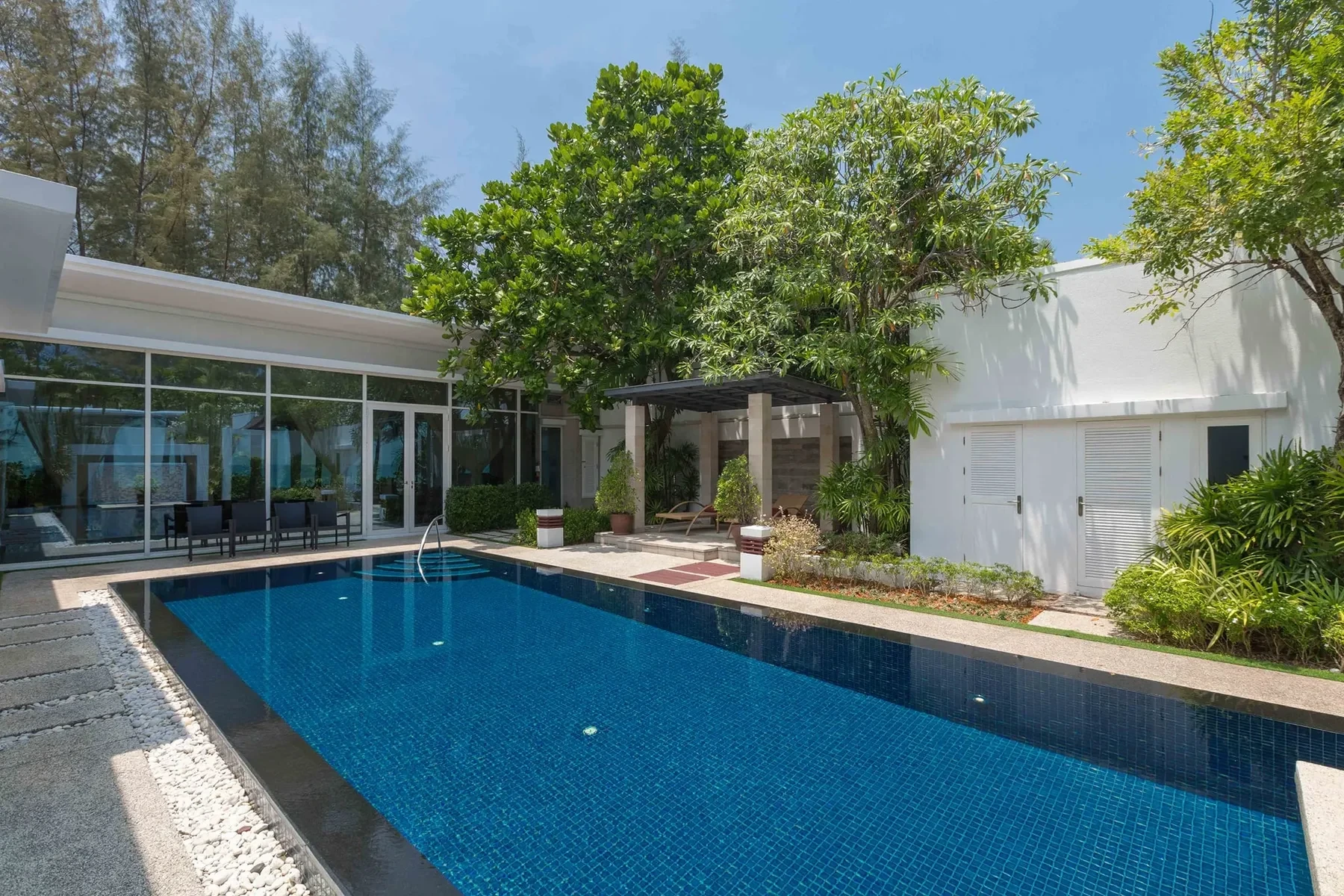 Splash Beach Resort Phuket