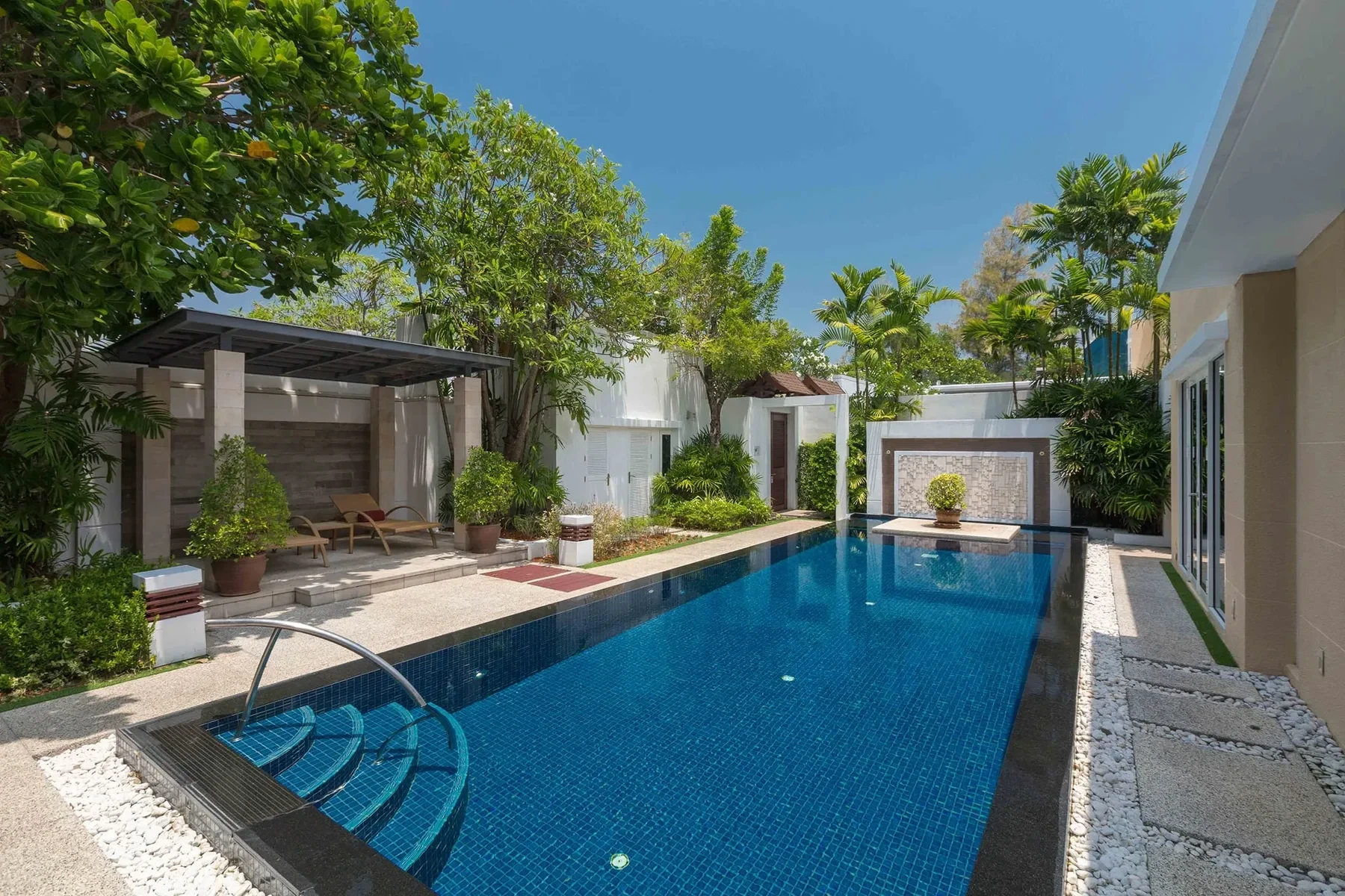 Splash Beach Resort Phuket
