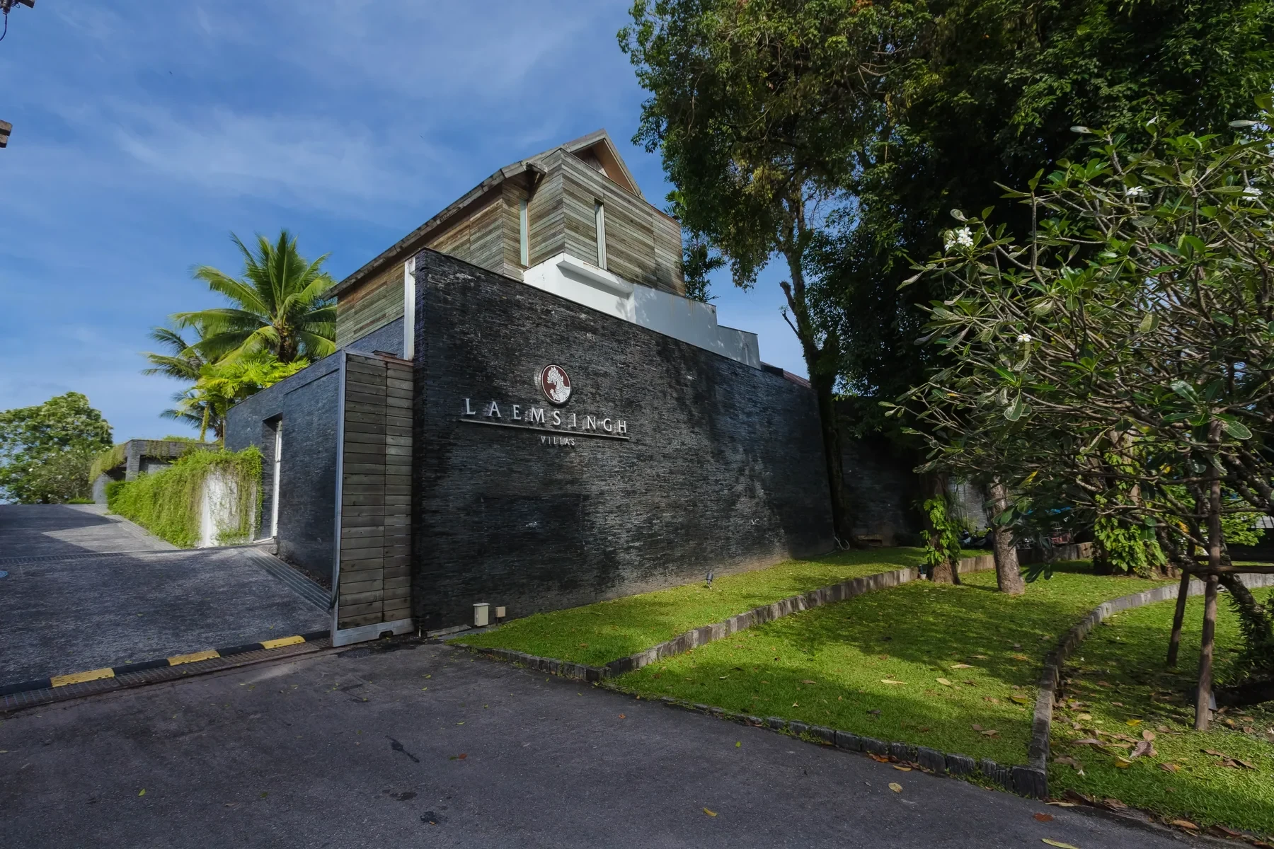 Laemsingh Villas