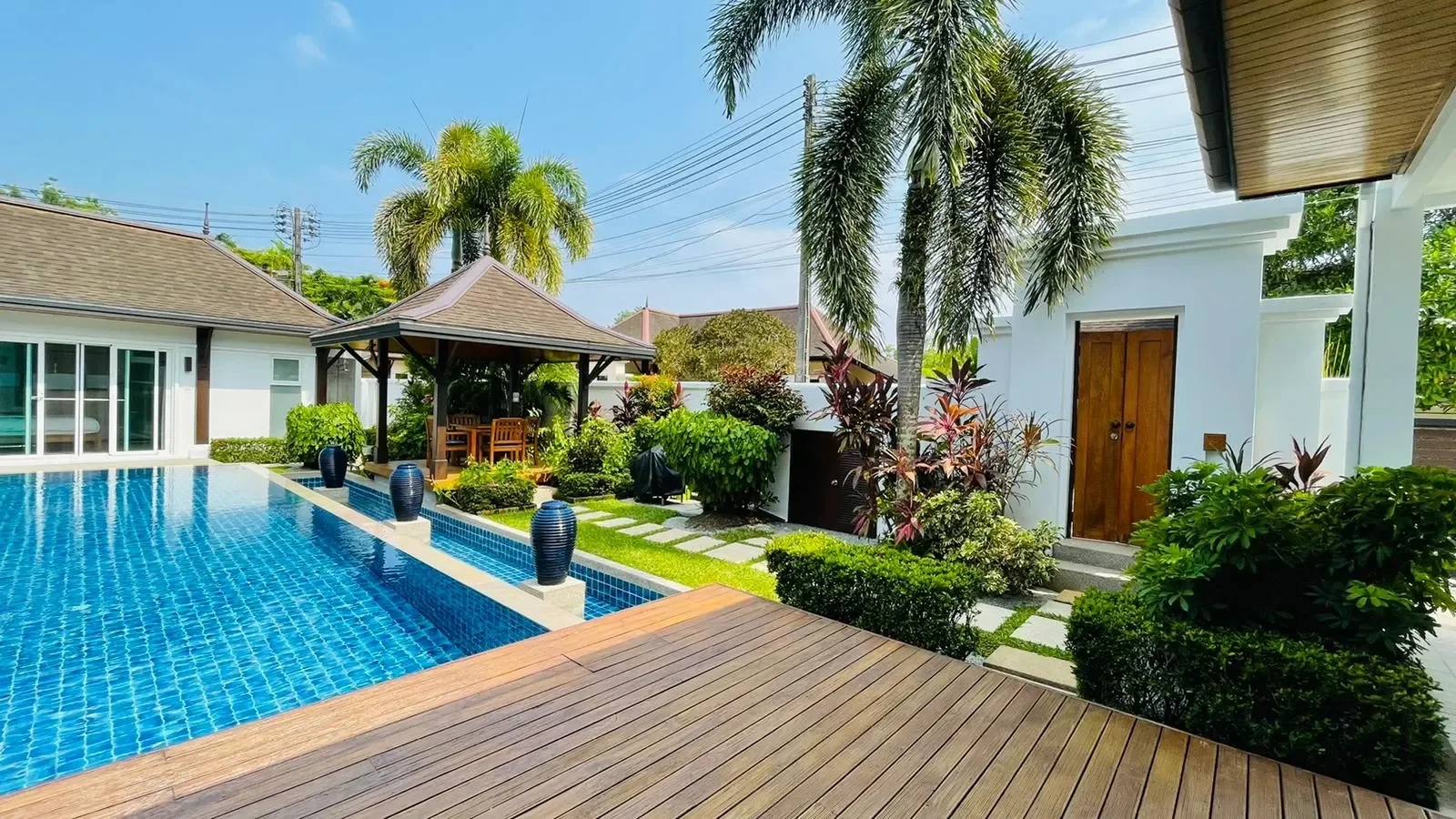 Two Villas Tara