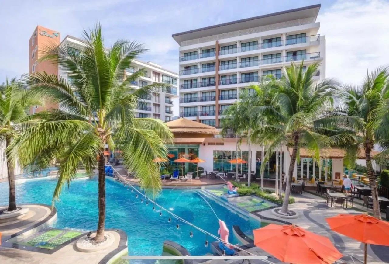 The Beach Condotel Phuket
