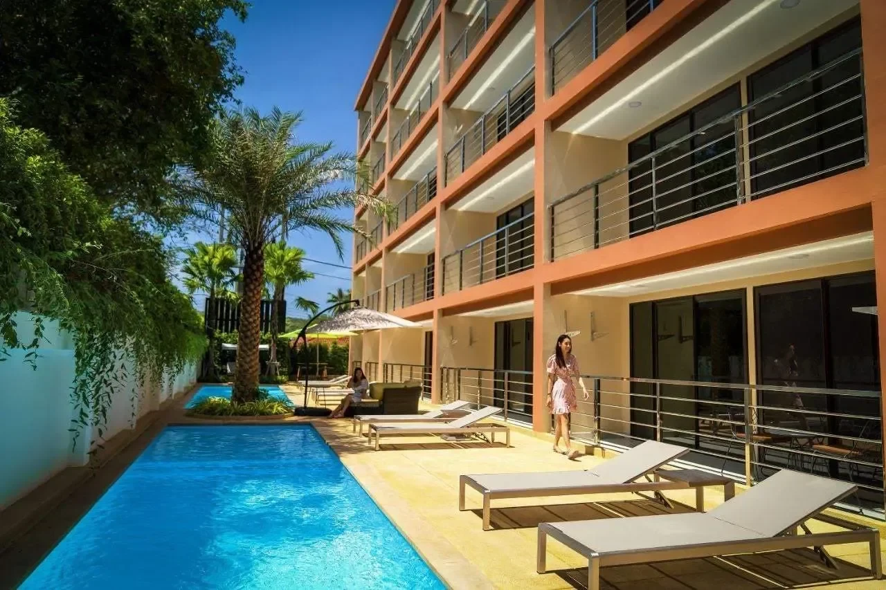 Nai Harn Condominium (NBC)