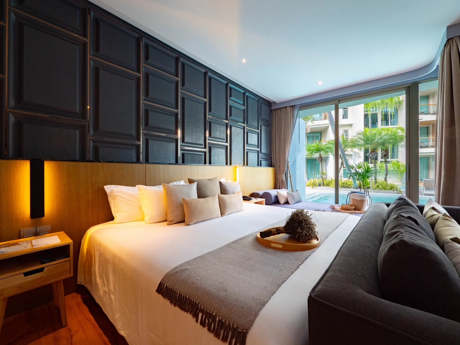 Wyndham Grand Phuket Nai Harn Beach