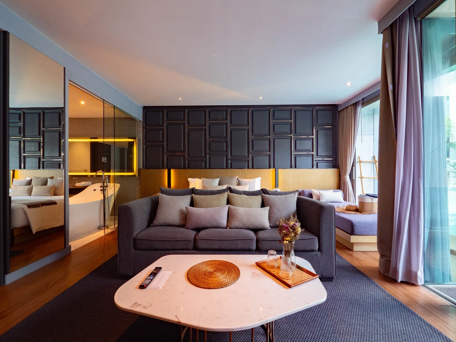 Wyndham Grand Phuket Nai Harn Beach