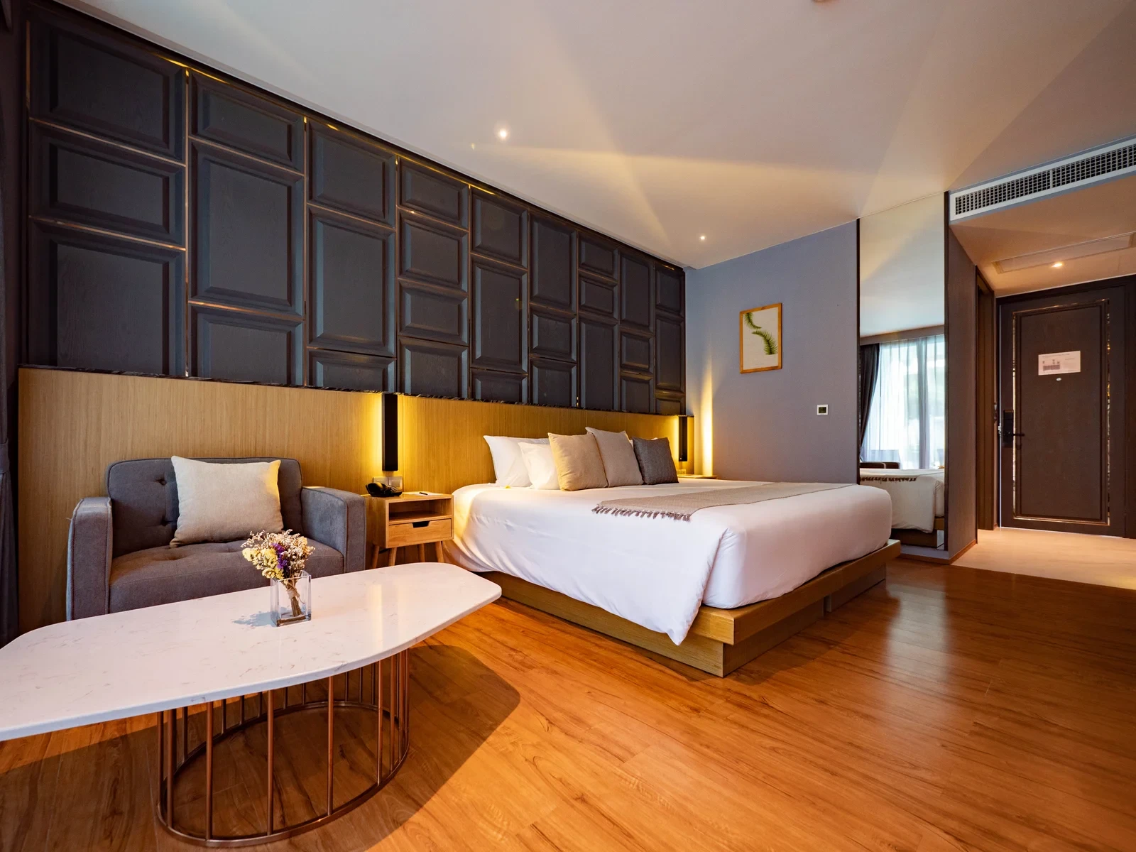 Wyndham Grand Phuket Nai Harn Beach