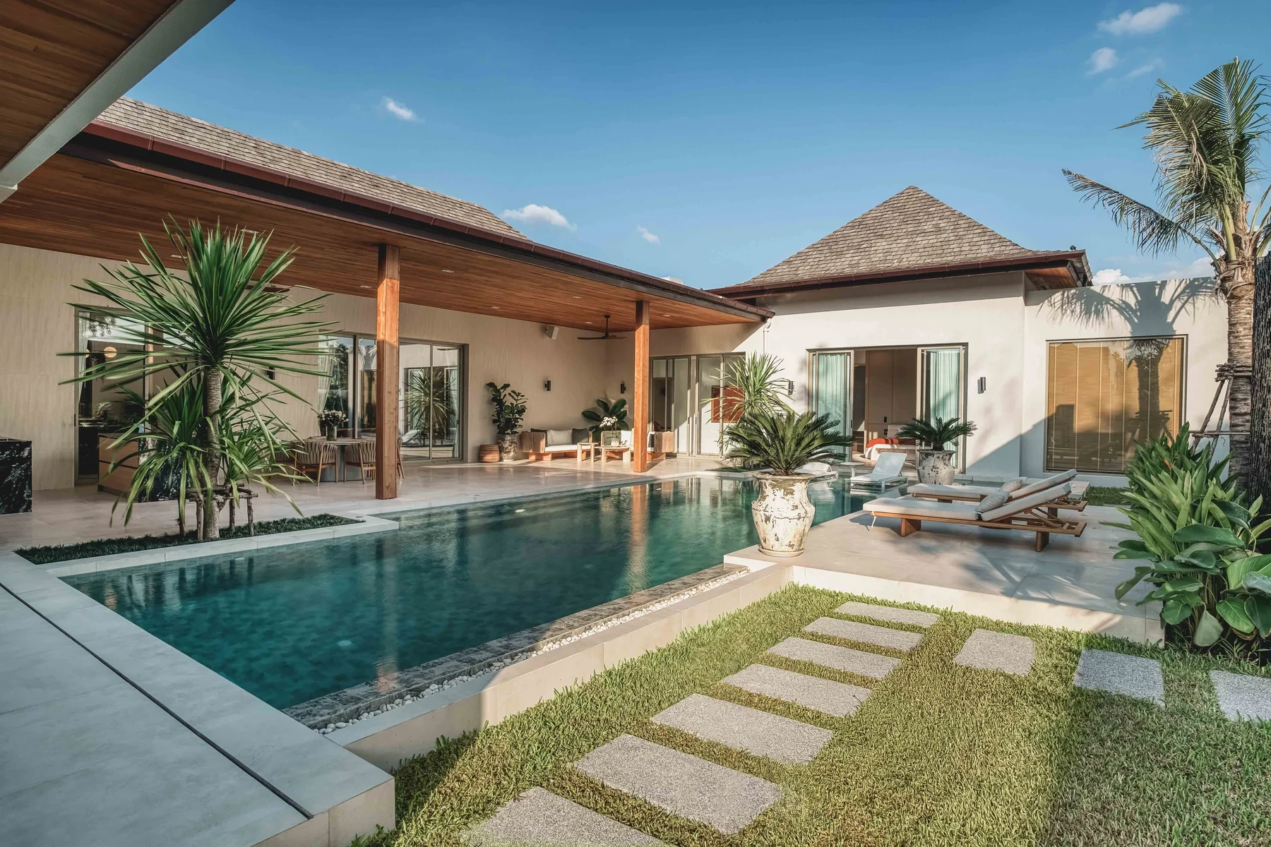 Layan Lucky Villas