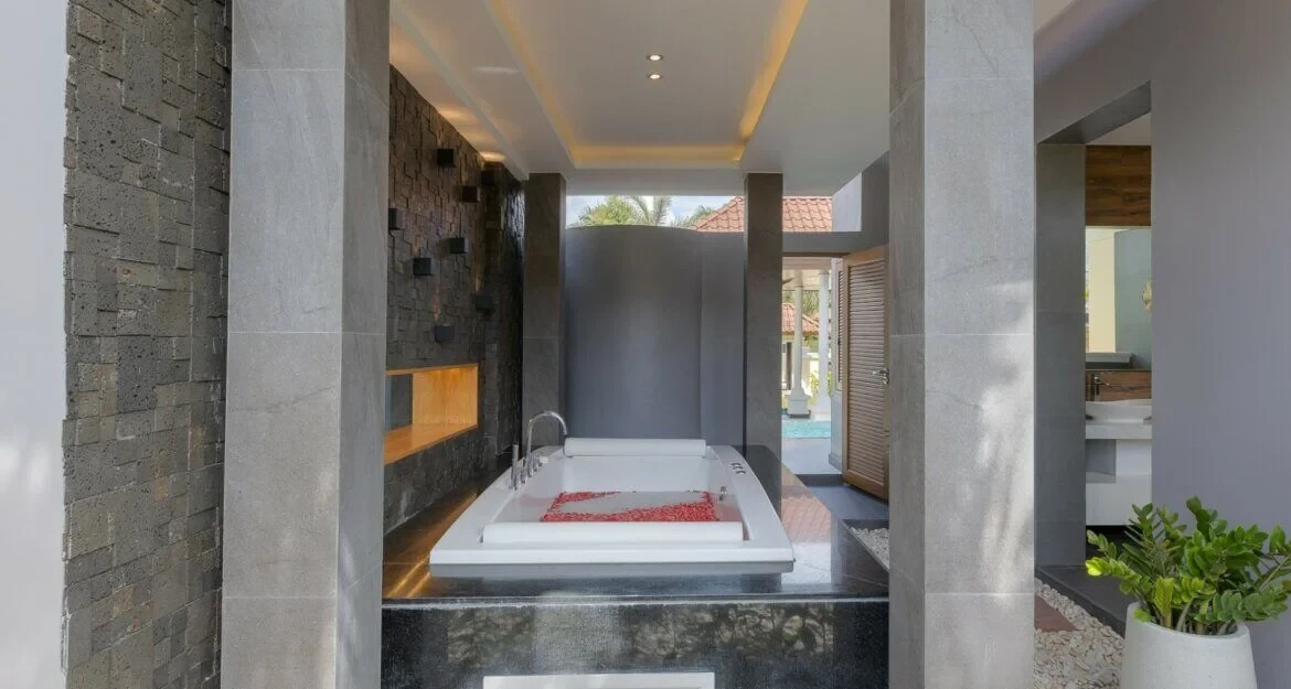 Ocean Palms Villas Bangtao