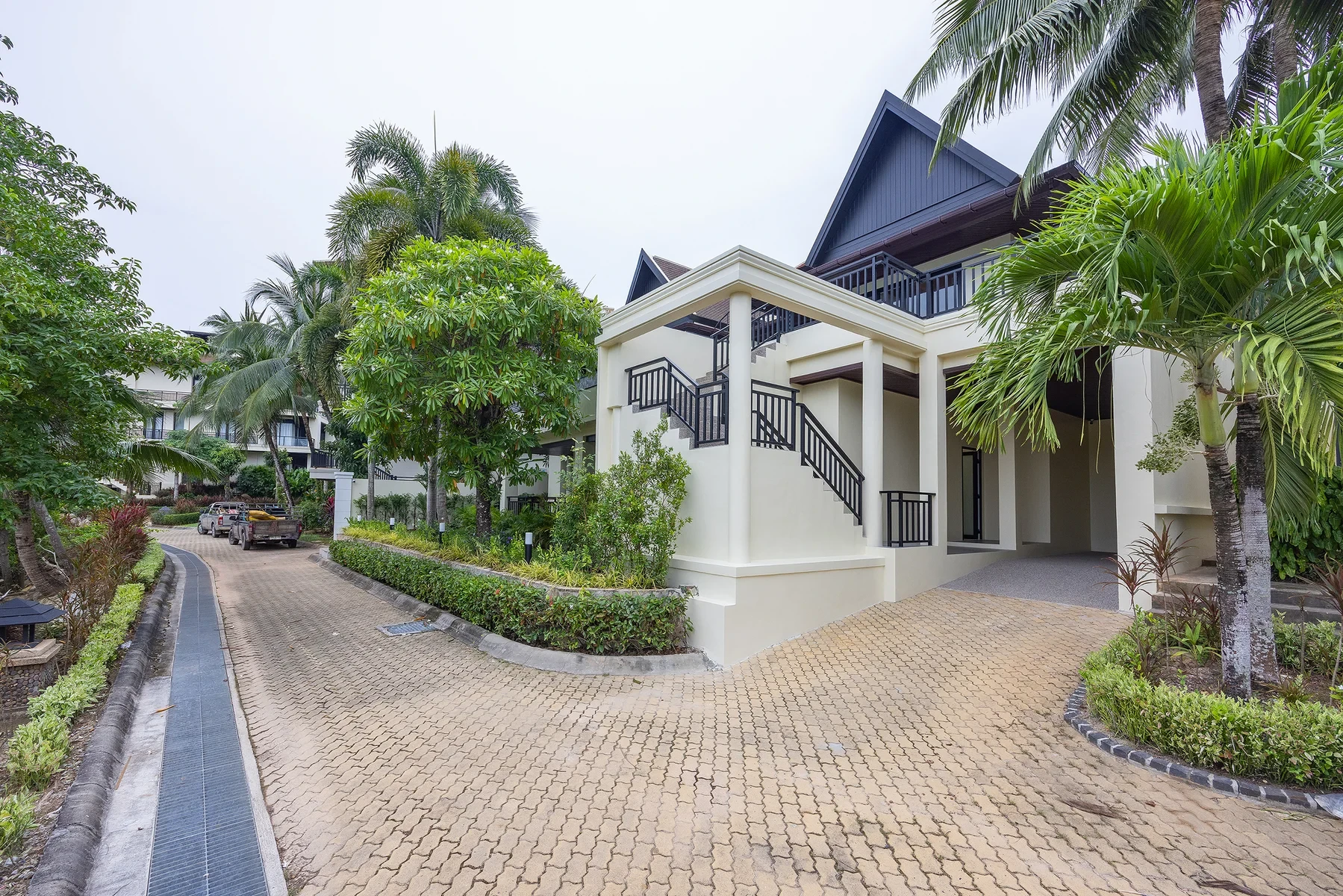 The Laytin Villa