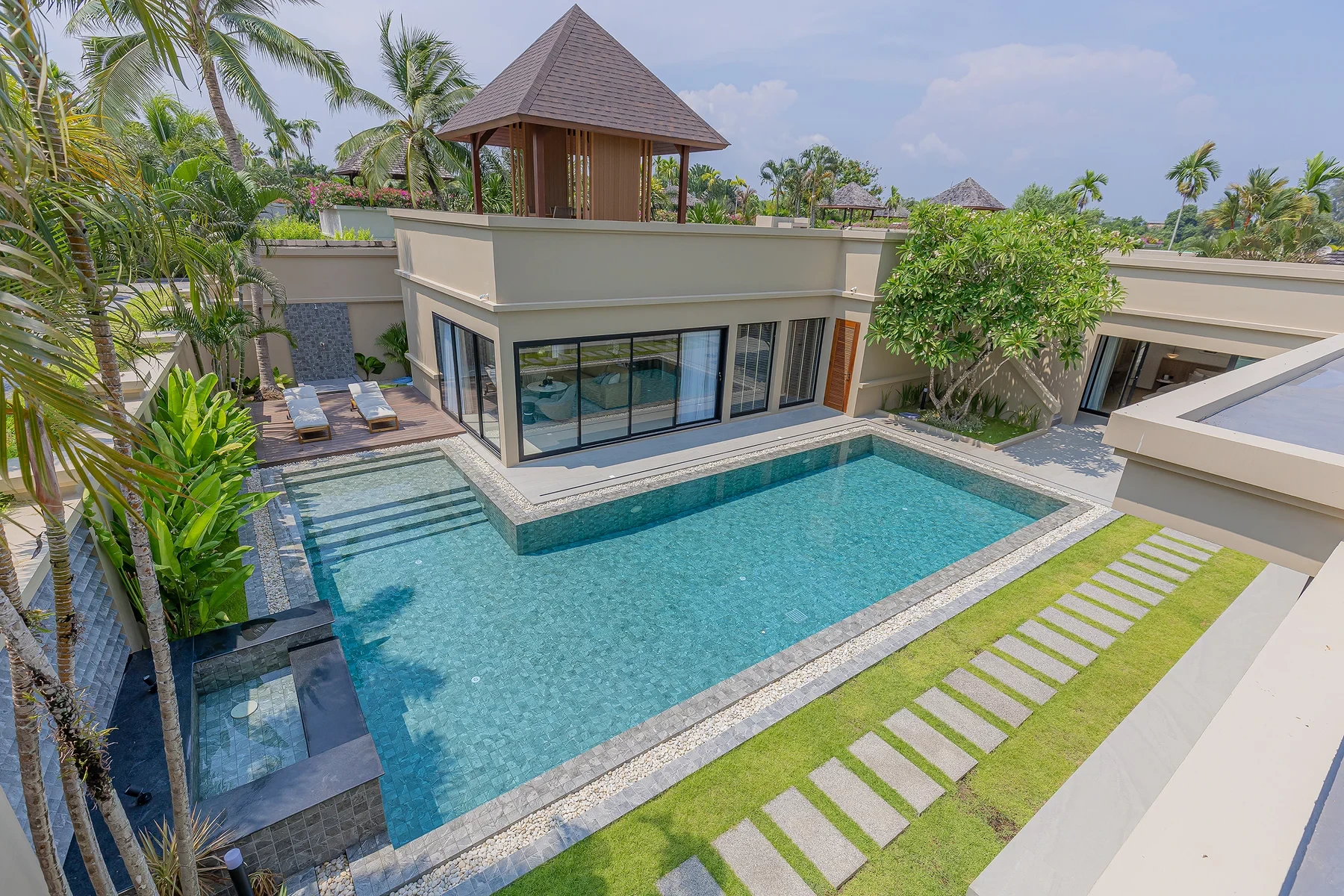 The Laytin Villa