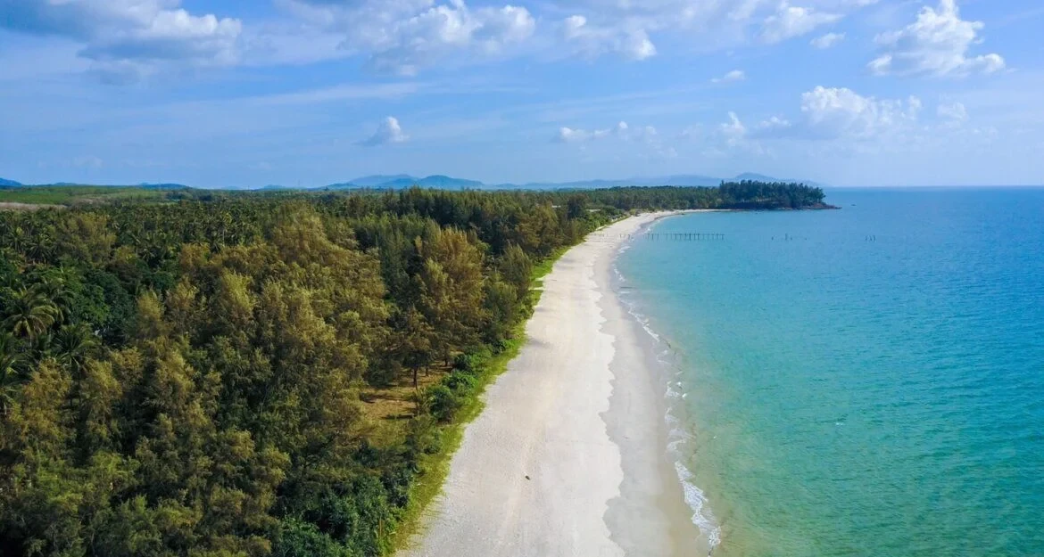 Baba Beach Club Natai