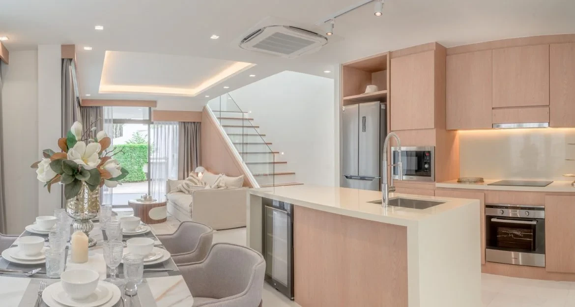 Diamond Pool Villa Phuket