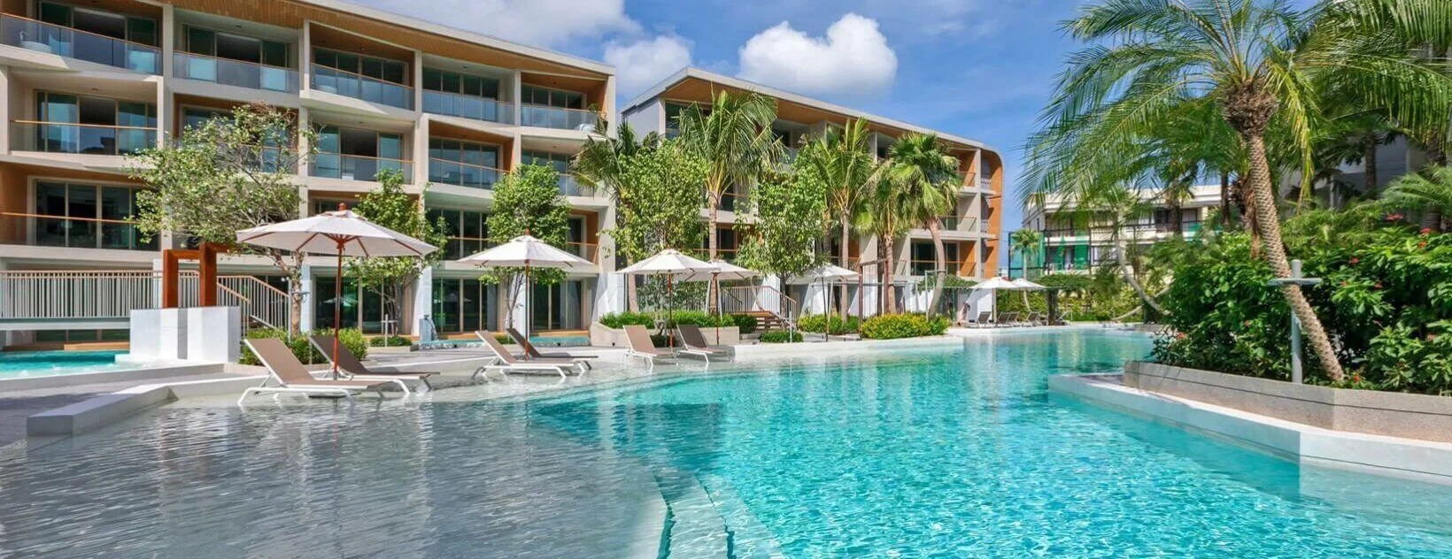 Wyndham Grand Nai Harn Beach Phuket
