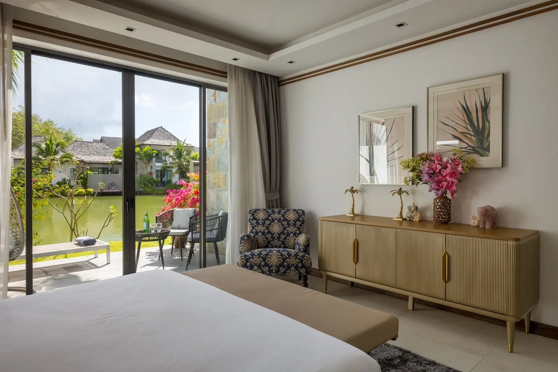 Lake House Phuket