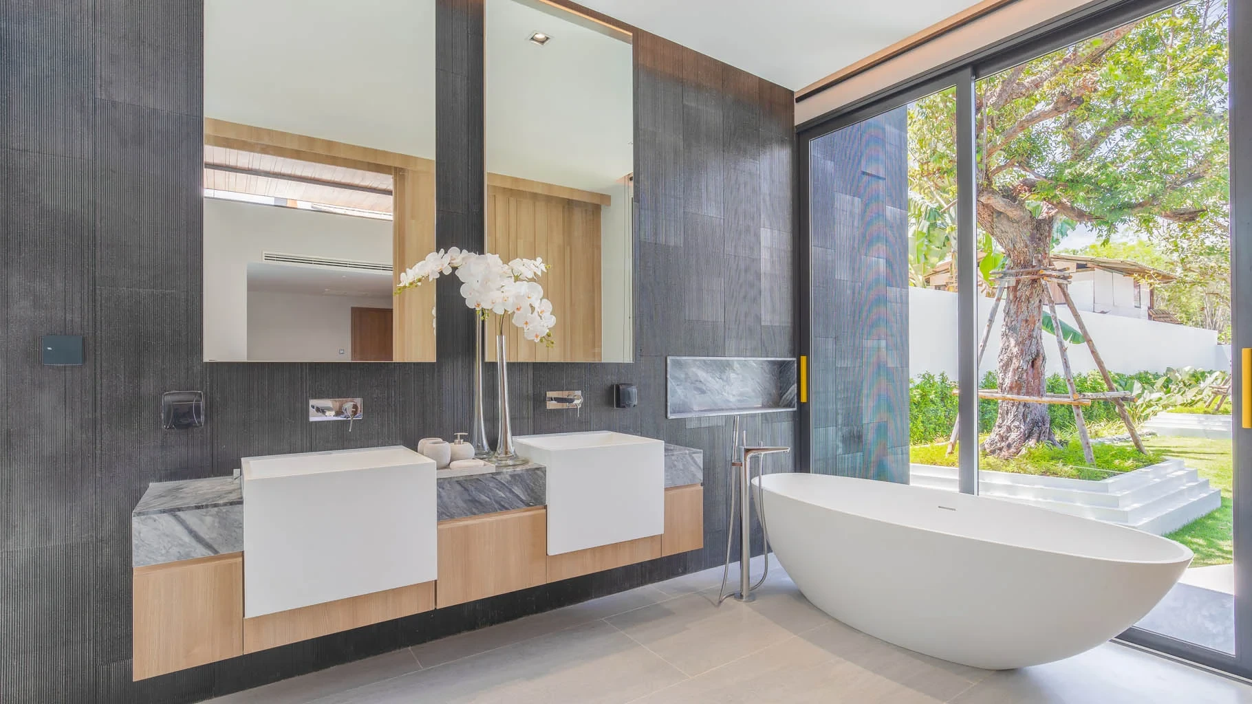 AVANA Luxury Villas Phuket
