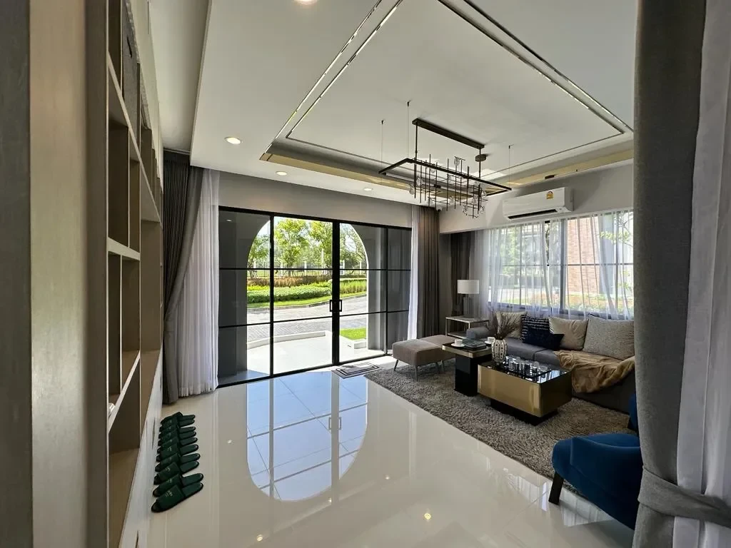 Crown Estate Phuket