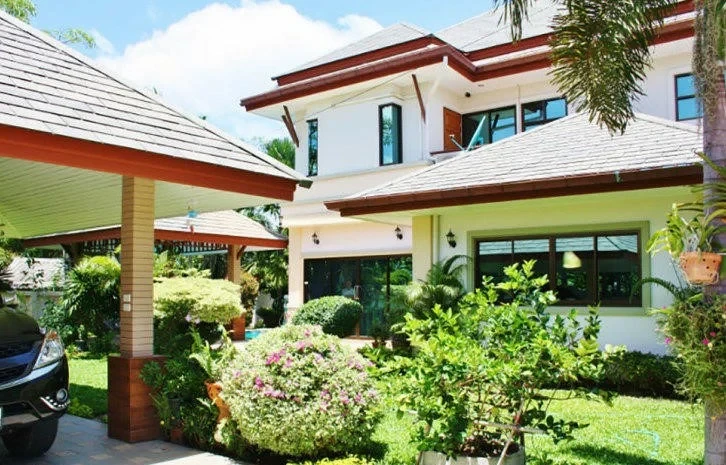 Baan Dusit Pattaya Lake