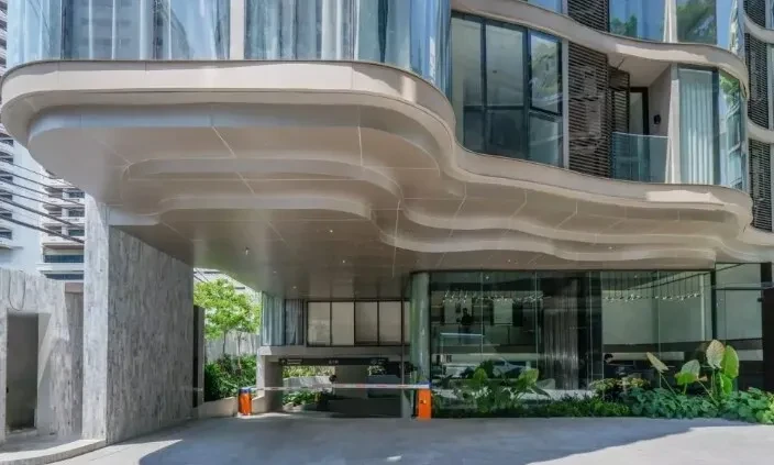 FYNN Asoke Sukhumvit 10