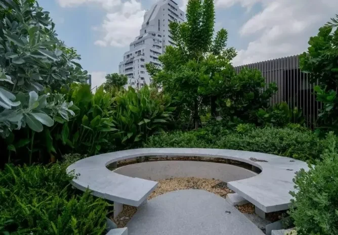 FYNN Asoke Sukhumvit 10