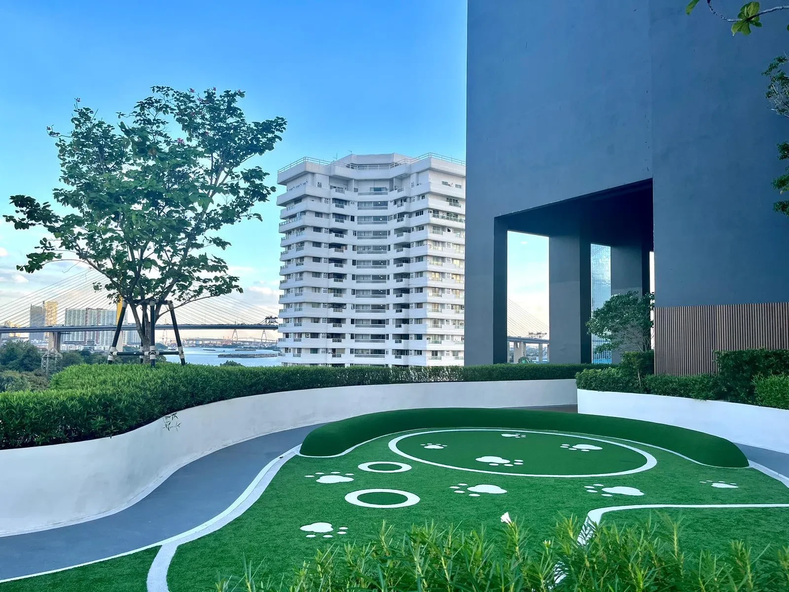 Canapaya Residences