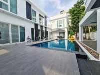 House 5 bedrooms Pattaya, Thailand
