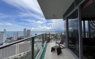 Gallery photo 3 bedroom condo 130 m² Na Kluea, Thailand