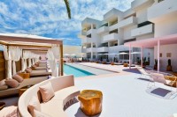 3 star hotel for sale, 121 rooms, in Koh Samui, Thailand.