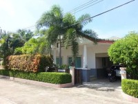 Villa 3 bedrooms 196 m² mab fakthxng, Thailand