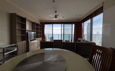 Gallery photo 3 bedroom condo 130 m² Na Kluea, Thailand