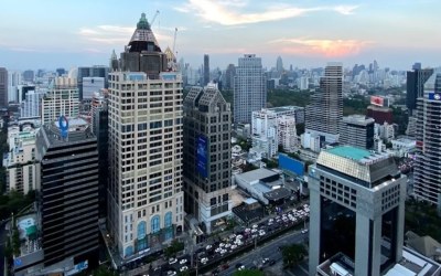 Gallery photo Офисное здание Kronos Sathorn, офис в аренду на Sathorn Road, Бангкок, Таиланд, рядом с парком Люмпини