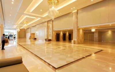 Gallery photo ATHENEE TOWER, Офисные помещения в аренду на улице Witthayu Road всего в 350м. от наземного метро Ploenchit BTS.