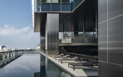 Gallery photo Офисное здание AIA East Gateway рядом с улицей Бангна-Трад, Бангкок, Таиланд.