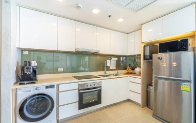 Gallery photo Apartment 2 bedrooms 90 m² Na Kluea, Thailand