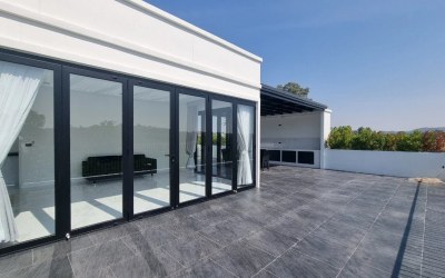 Gallery photo Дом 5 спален  в Pong, Таиланд