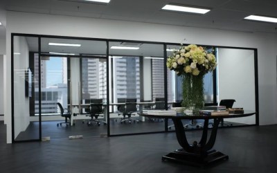 Gallery photo Офисное здание Kronos Sathorn, офис в аренду на Sathorn Road, Бангкок, Таиланд, рядом с парком Люмпини
